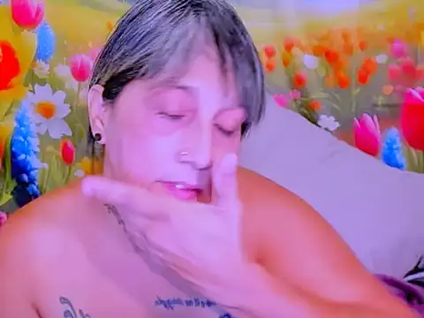 indianroxy online show from March 15, 9:05 am