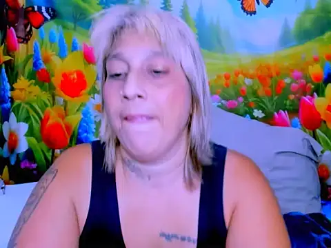 Snapshot of indianroxy chatting on July 9, 6:18 pm indianroxy online show from July 9, 6:18 pm