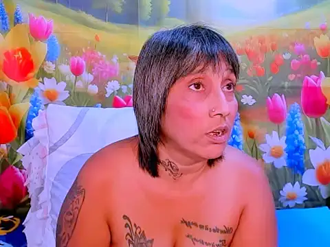 Snapshot of indianroxy chatting on January 13, 6:45 pm indianroxy online show from January 13, 6:45 pm