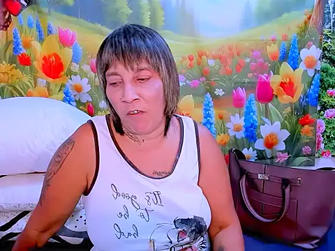 Snapshot of indianroxy chatting on January 16, 4:33 pm indianroxy online show from January 16, 4:33 pm