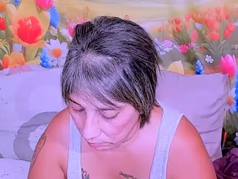 indianroxy online show from November 8, 5:00 am