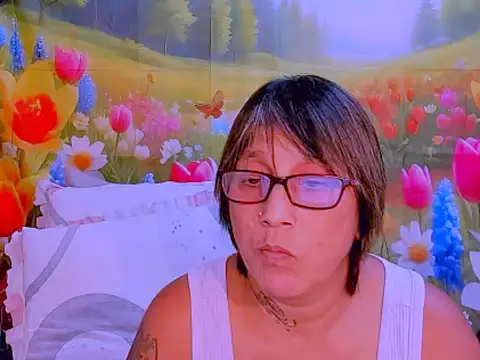 indianroxy online show from October 22, 7:13 pm