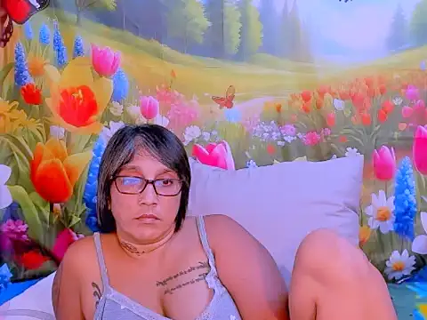 indianroxy online show from October 30, 11:34 pm