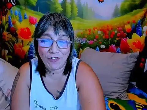 indianroxy online show from May 14, 10:51 pm