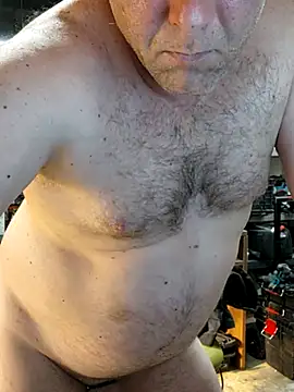IronedTitan online show from August 1, 2:09 am