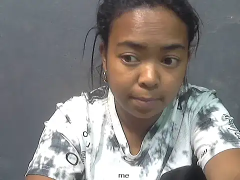 milkboobsgirl online show from October 27, 5:58 pm