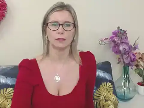 Snapshot of DoreenSexy chatting on January 30, 1:20 pm DoreenSexy online show from January 30, 1:20 pm