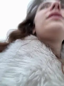 MariiD online show from February 8, 6:22 am