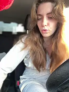 MariiD online show from March 27, 7:06 am