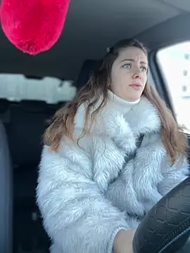 MariiD online show from February 6, 7:15 am