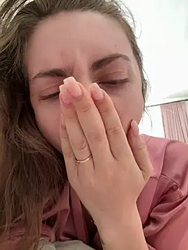 MariiD online show from March 28, 8:37 am