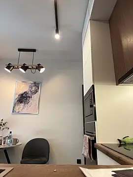 MariiD online show from April 8, 7:10 am