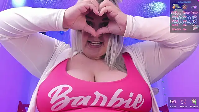 Snapshot of sweetbambi23 chatting on January 23, 11:58 am sweetbambi23 online show from January 23, 11:58 am