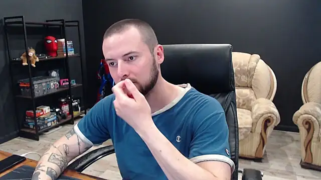 MihasikD online show from April 29, 1:26 pm