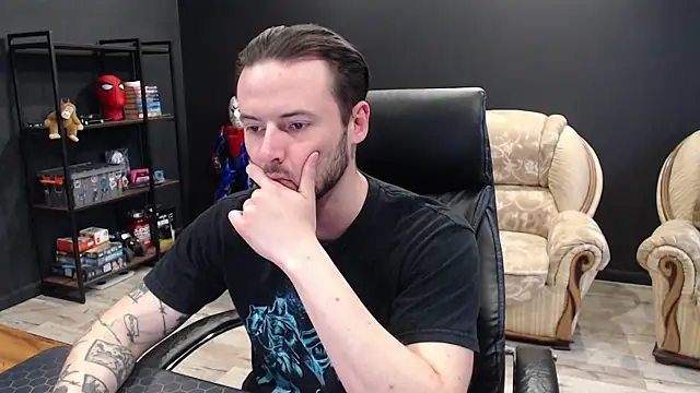 MihasikD online show from April 14, 8:30 am