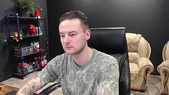 MihasikD online show from December 23, 8:13 am