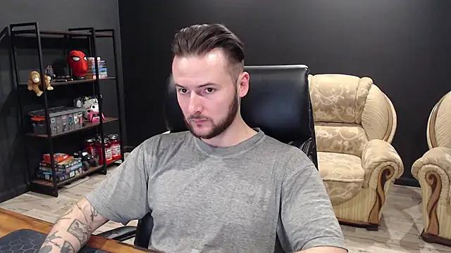 MihasikD online show from December 18, 12:31 pm