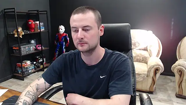 MihasikD online show from May 7, 2:20 pm