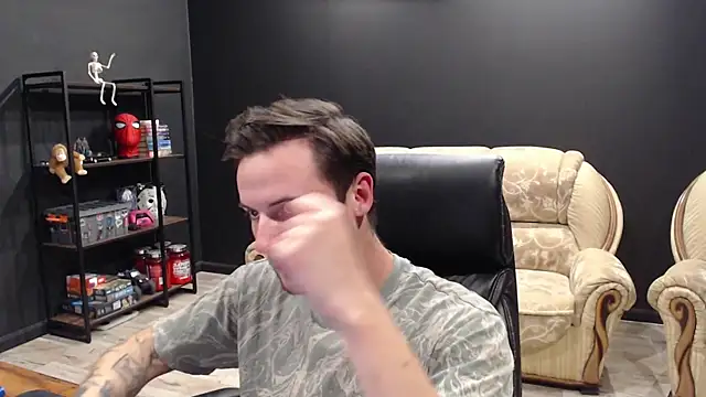 MihasikD online show from October 2, 3:37 pm
