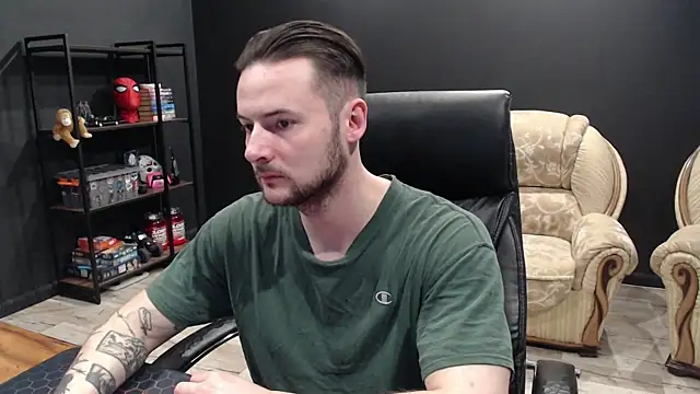 MihasikD online show from February 17, 9:39 am