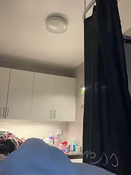 Snapshot of Anna_Alexa chatting on November 28, 7:30 am Anna Alexa online show from November 28, 7:30 am