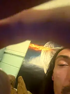 mikeylong online show from December 13, 8:04 pm