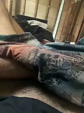 mikeylong online show from February 14, 3:05 pm