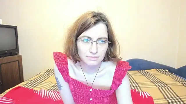 MarilynDream online show from February 1, 6:19 pm
