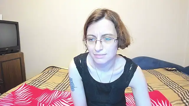 MarilynDream online show from March 1, 9:59 pm