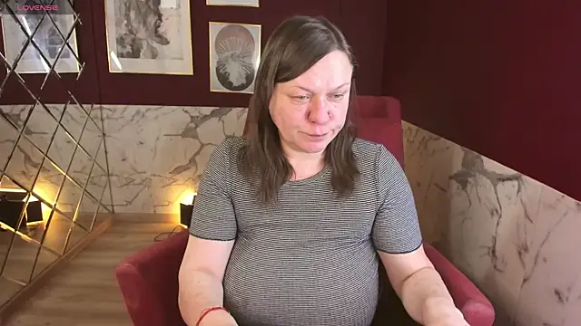 KellyPerfection online show from April 9, 6:41 am