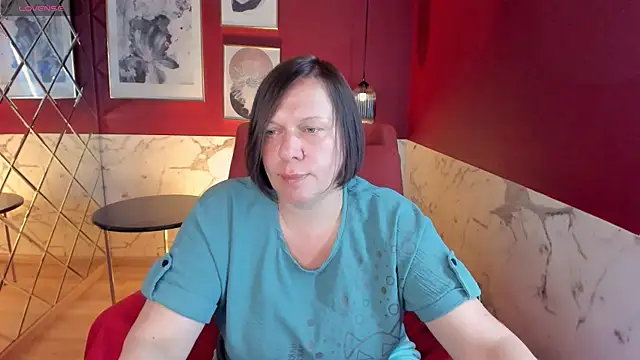 Snapshot of KellyPerfection chatting on June 24, 12:59 pm KellyPerfection online show from June 24, 12:59 pm