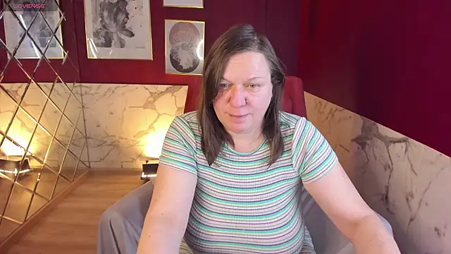 KellyPerfection online show from January 17, 5:44 am