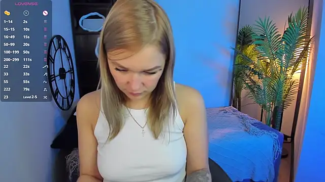 BellaDreamy online show from November 14, 9:13 am