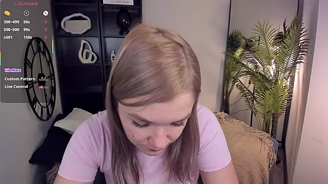 BellaDreamy online show from November 12, 9:13 am