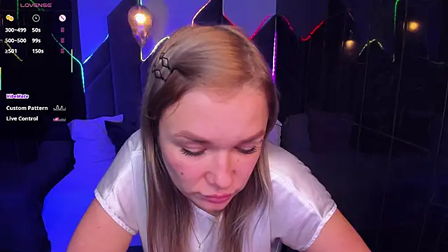 BellaDreamy online show from November 13, 5:50 pm