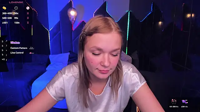 BellaDreamy online show from October 31, 6:04 pm