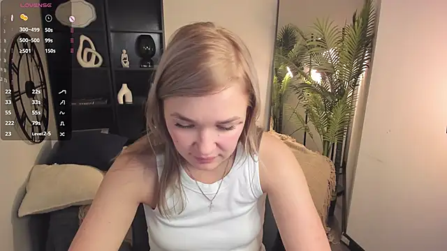 BellaDreamy online show from October 24, 5:23 pm