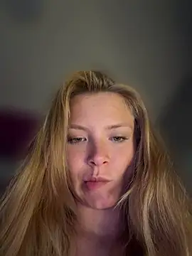 AnastasiaAniess online show from April 23, 6:31 pm