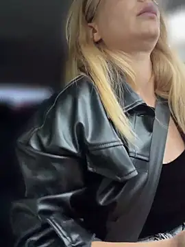 AnastasiaAniess online show from May 4, 5:49 pm