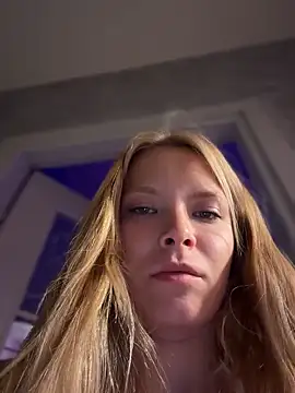AnastasiaAniess online show from May 9, 8:56 pm