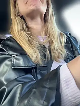 AnastasiaAniess online show from April 8, 5:53 am