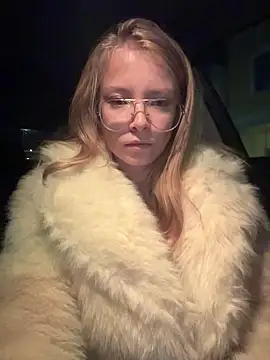 AnastasiaAniess online show from October 27, 7:48 pm