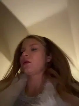 AnastasiaAniess online show from December 21, 6:42 pm