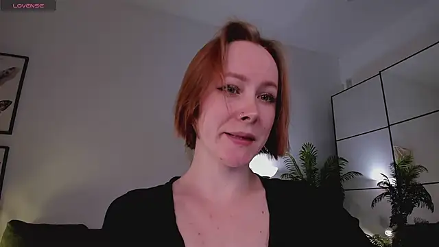 LilianKroft online show from March 18, 11:57 am