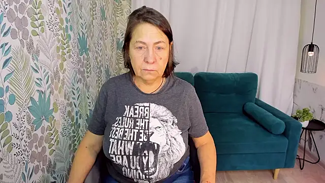 Snapshot of LindaPassionate chatting on February 9, 1:20 pm LindaPassionate online show from February 9, 1:20 pm