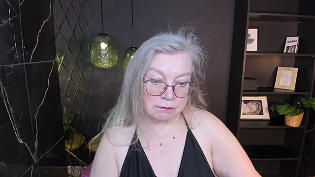 NataliMellow online show from February 10, 1:10 pm