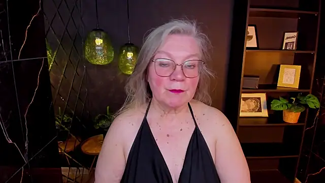 Snapshot of NataliMellow chatting on May 8, 1:26 pm NataliMellow online show from May 8, 1:26 pm