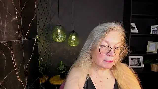 NataliMellow online show from January 18, 1:03 pm