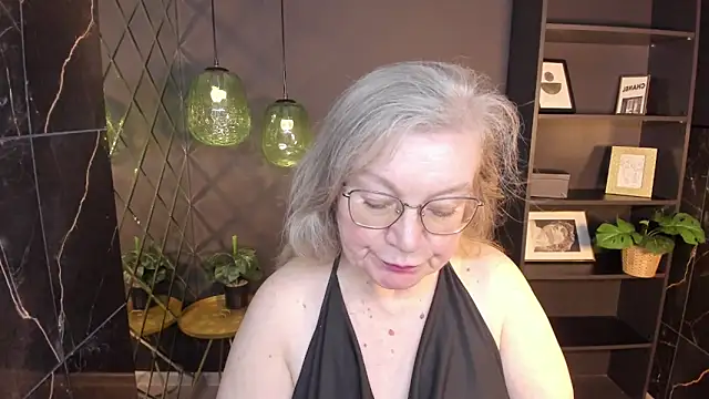 Snapshot of NataliMellow chatting on May 13, 1:18 pm NataliMellow online show from May 13, 1:18 pm