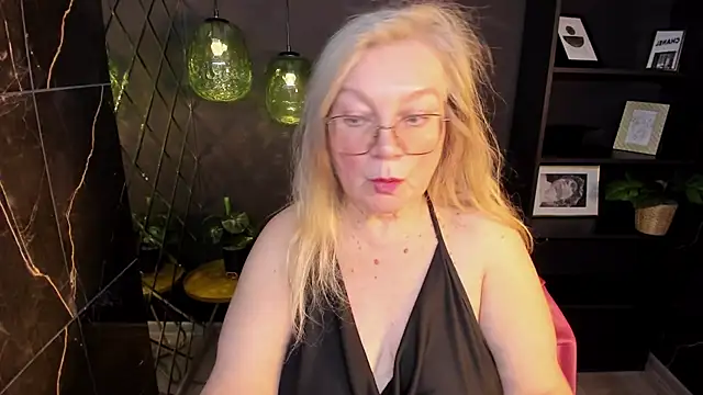 NataliMellow online show from January 31, 7:12 pm